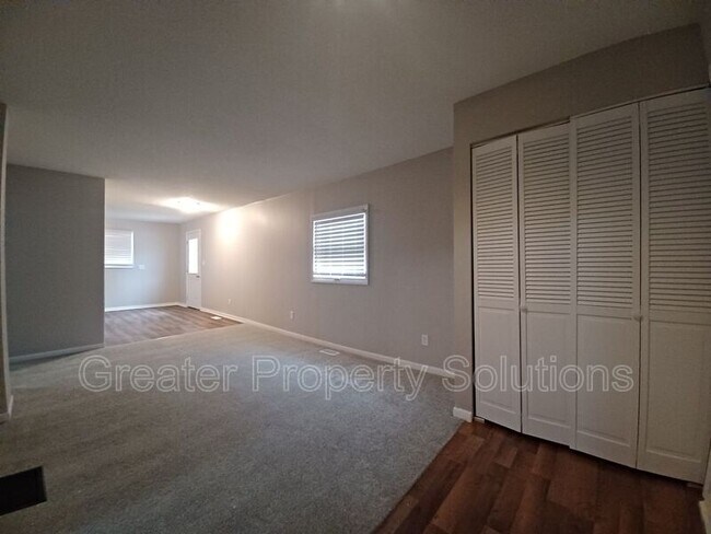 Foto del edificio - 7345 W 128th Pl