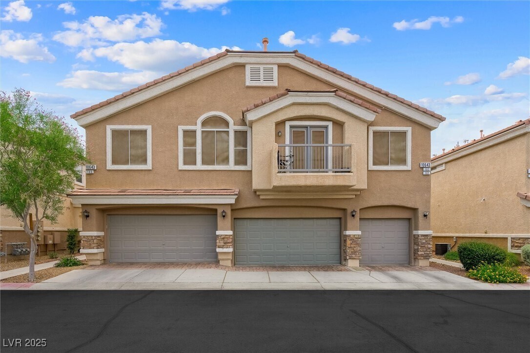 Foto principal - 10643 Petricola St