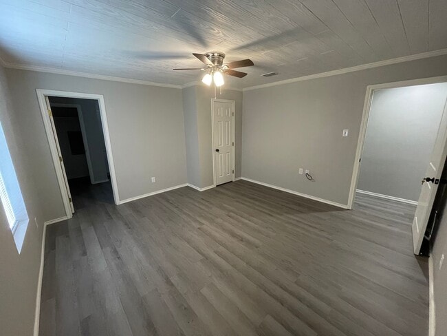 Building Photo - 247 Co Rd 4030