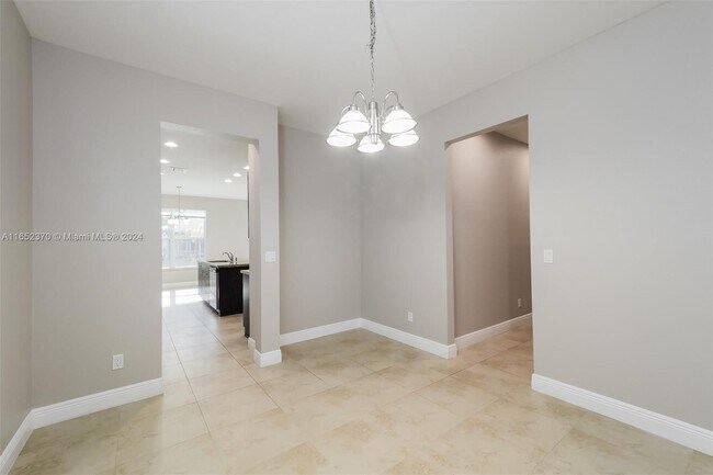 Foto del edificio - 1183 NW Leonardo Cir