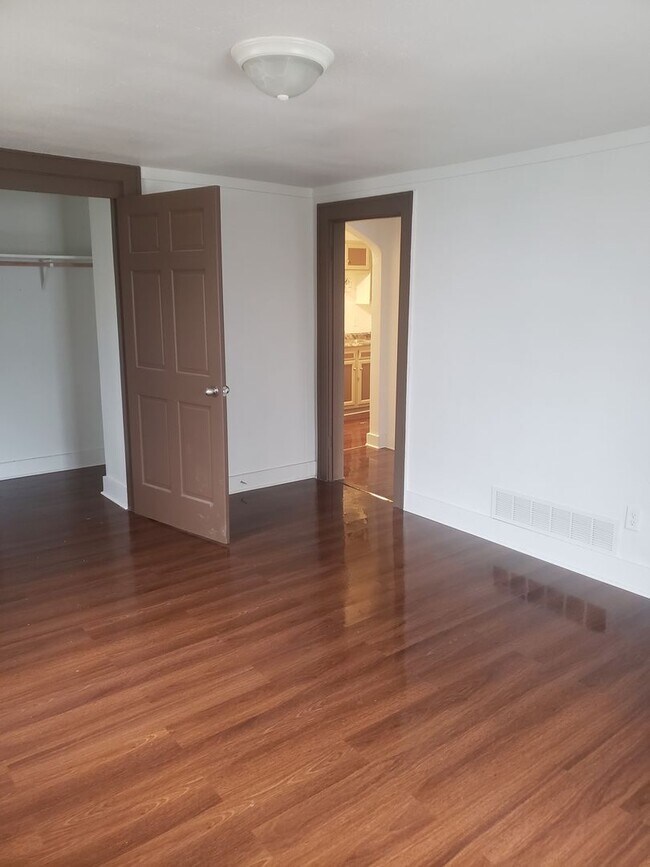 Foto del edificio - 1017 N 19th St