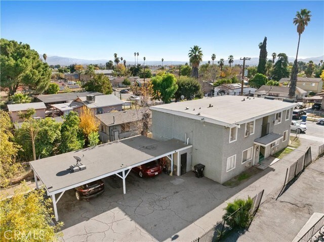 Foto del edificio - 170 E Olive St