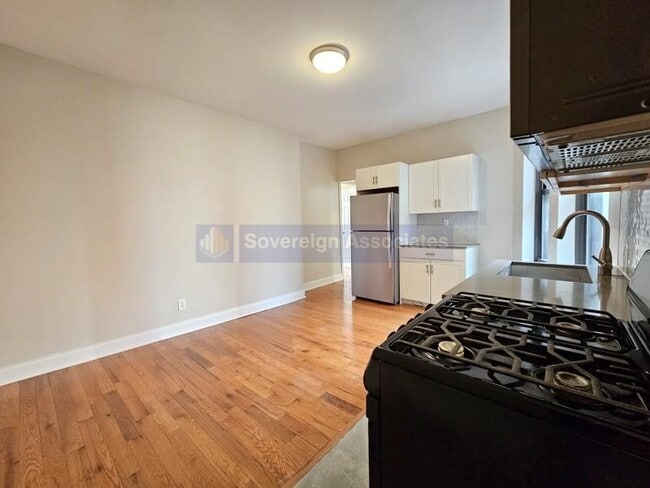 Foto del edificio - 515 W 168th St