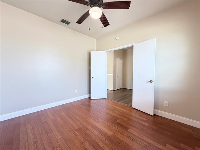Foto del edificio - 1910 Pin Oak Ln