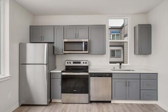 Building Photo - 4312 S Puget Sound Ave