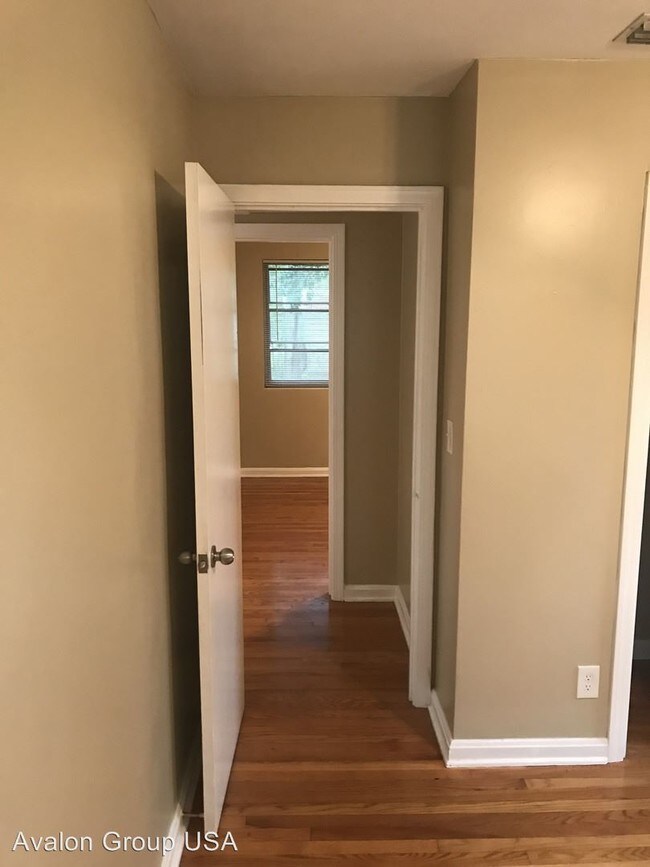 Building Photo - 6619 Romilly Dr