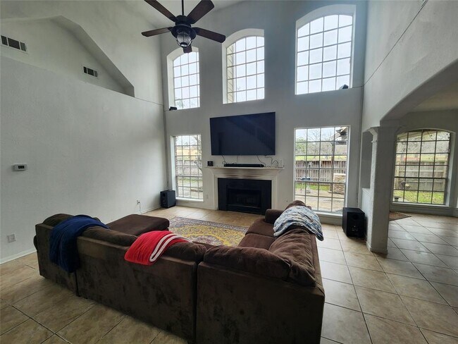 Foto del edificio - 19610 Wood Walk Ln