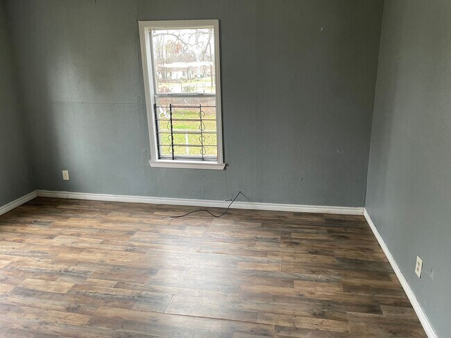 Foto del edificio - 558 E 78th St