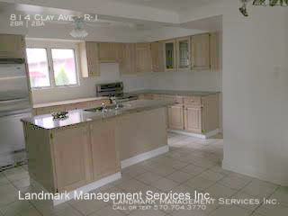 Building Photo - 814 Clay Ave