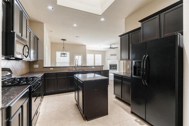 Foto del edificio - 8931 Finnery Dr