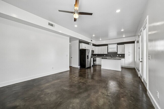 Foto del edificio - 501 Wesley Pl