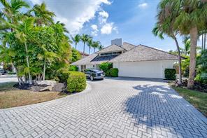 Building Photo - 590 Silver Ln