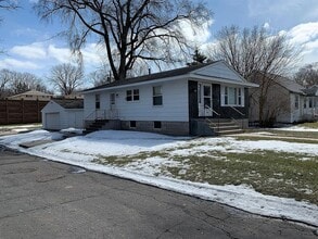 Building Photo - 4687 3rd St NE