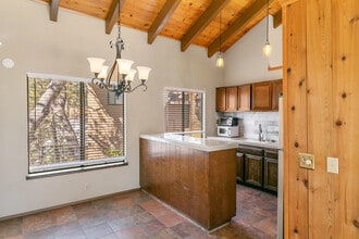 Building Photo - 27657 Peninsula Dr
