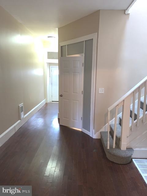 Building Photo - 214 N Fulton Ave