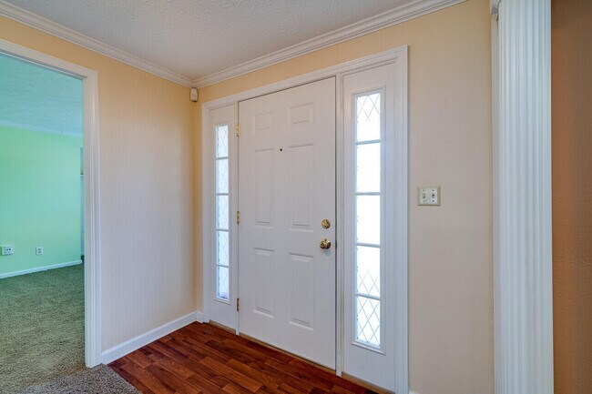 Building Photo - 3108 Heritage Ct