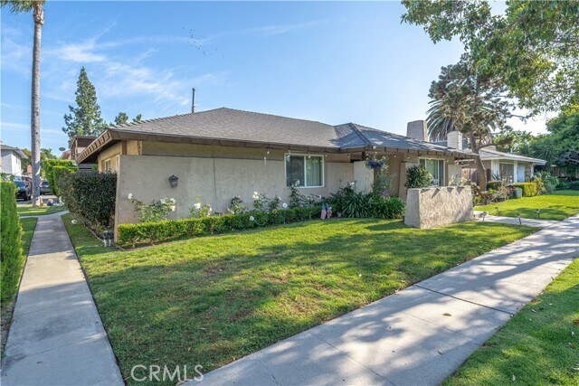 Building Photo - 2714 W Orion Ave