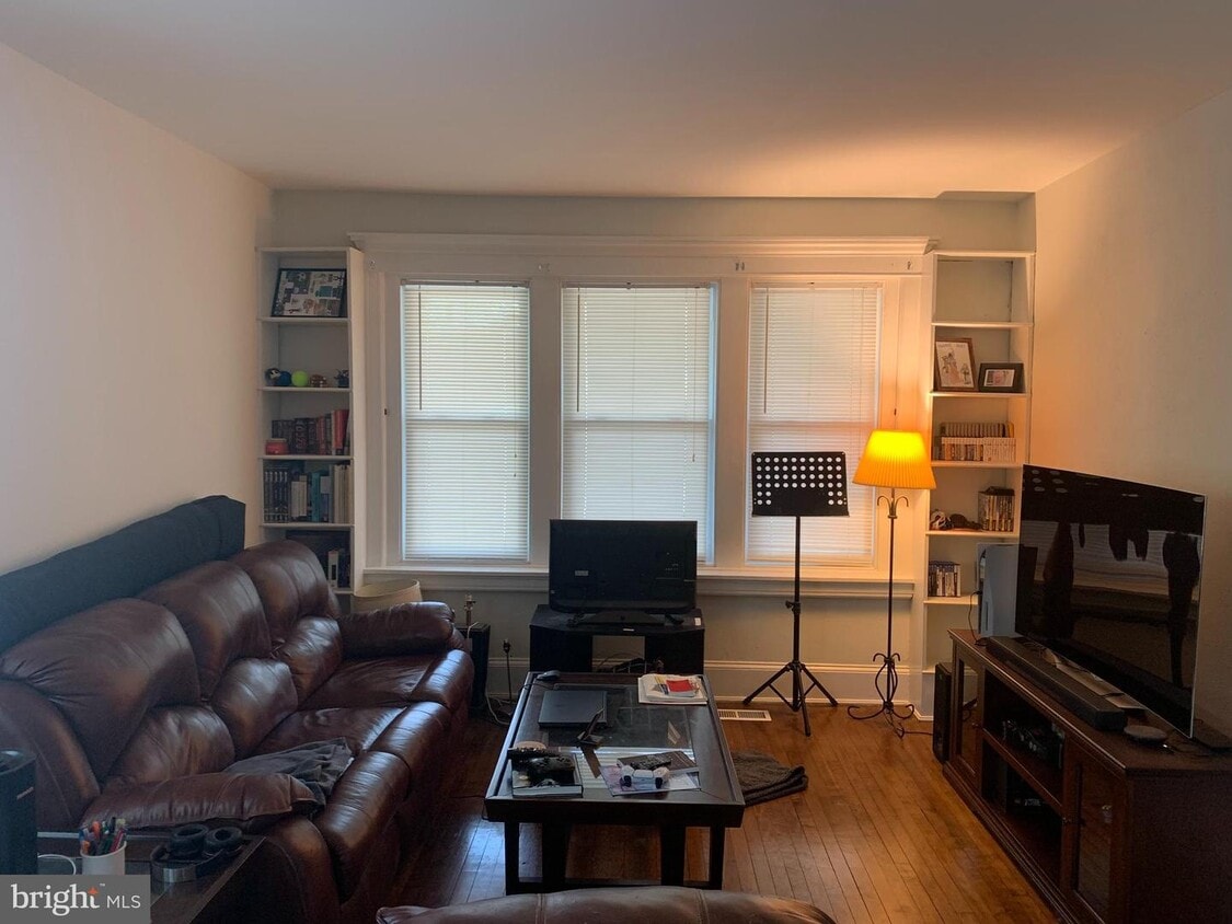 Primary Photo - 1300 N Clayton St