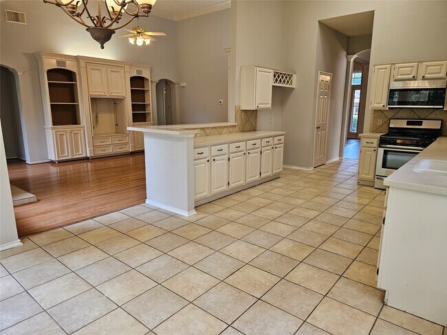 Foto del edificio - 6930 Shady Ln