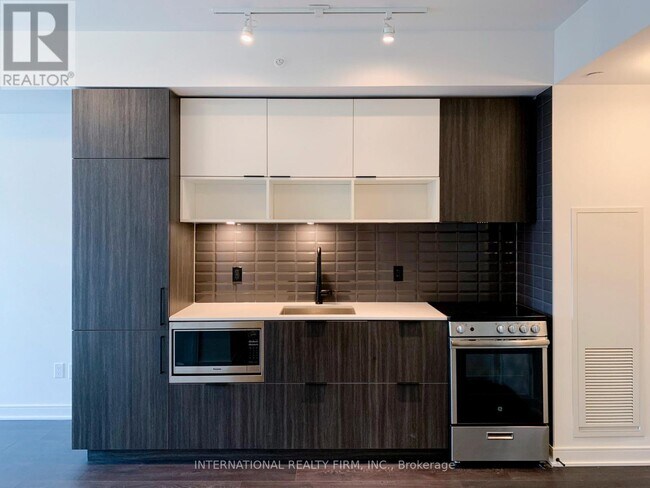 Building Photo - 60 Tannery Rd