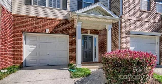 Foto del edificio - 9845 Walkers Glen Dr NW