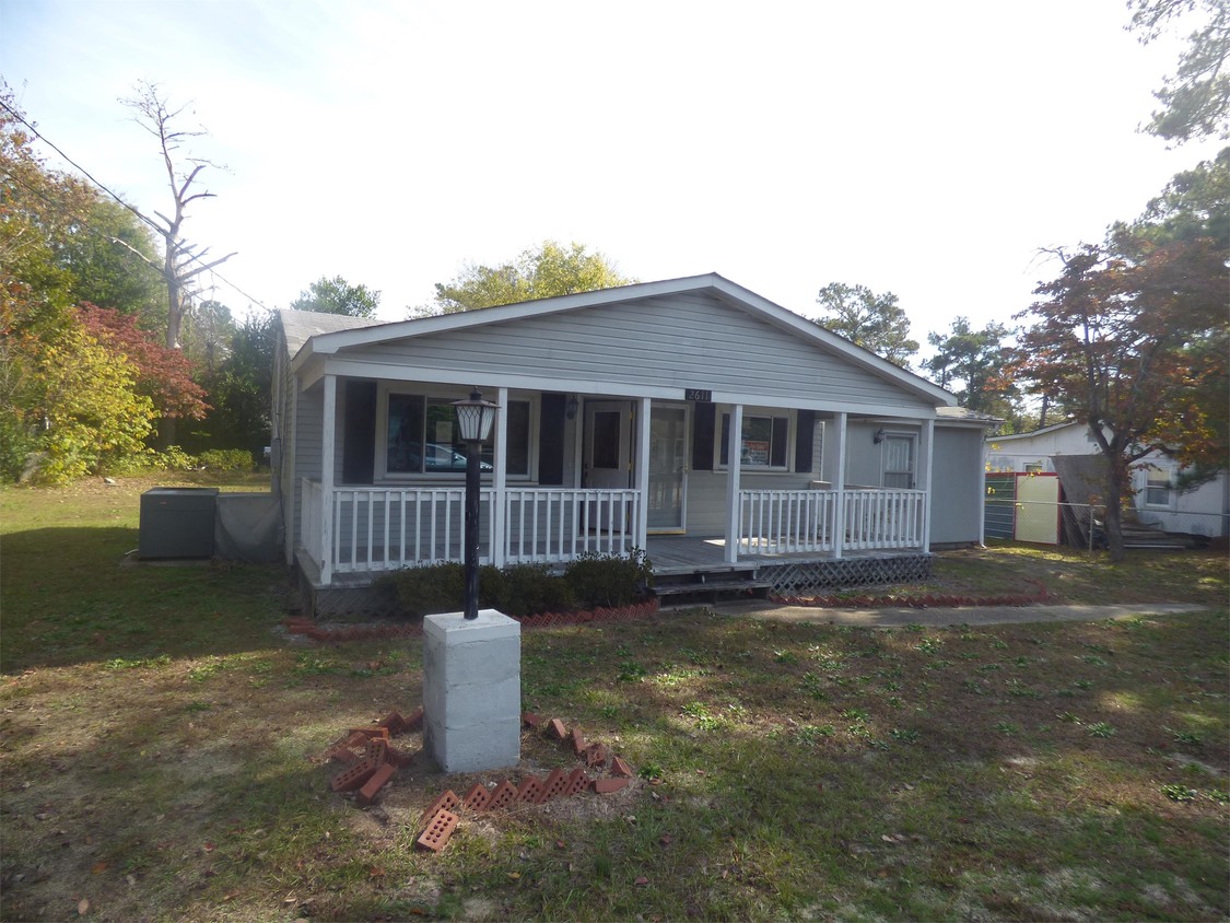 Primary Photo - 2611 Horner Dr
