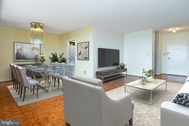 Foto del edificio - 5500 Holmes Run Pkwy