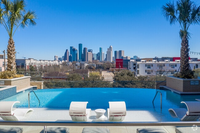 Building Photo - Montrose at Buffalo Bayou
