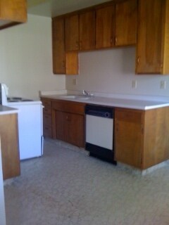 Building Photo - 1316 Ensenada Dr