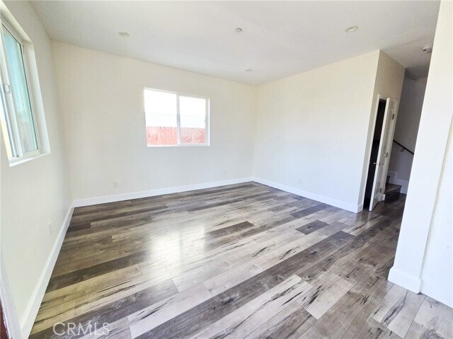 Foto del edificio - 130 E 104th St