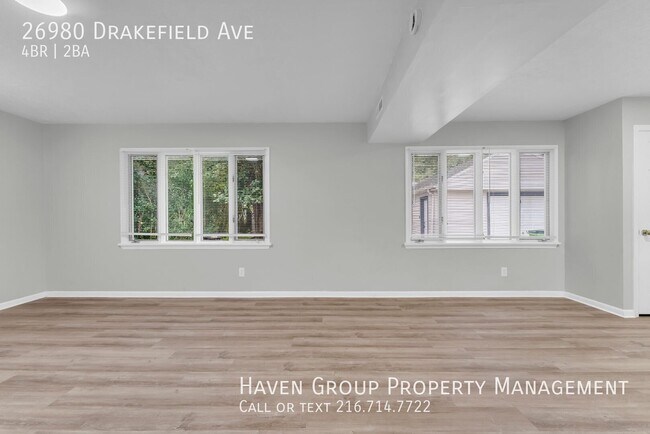 Building Photo - 26980 Drakefield Ave