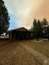 Building Photo - 2104 Rickert St
