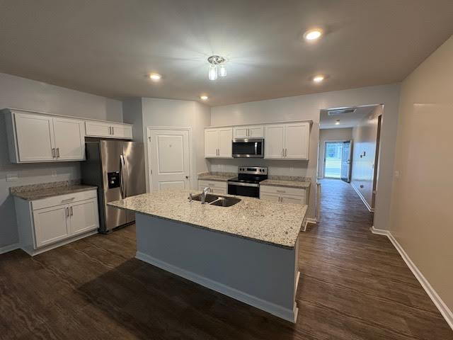 Building Photo - 4528 Sandstone Dr