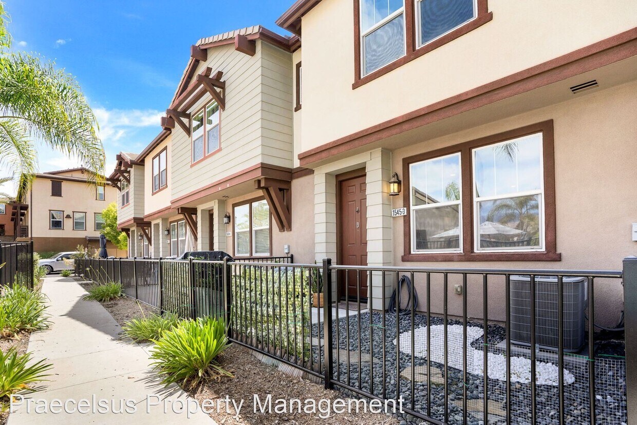 Primary Photo - 3 br, 2.5 bath House - 1545 Crown Lane #3
