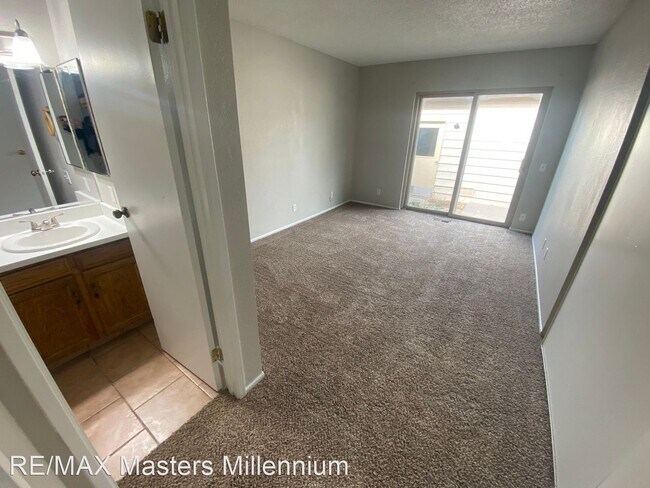 Foto del edificio - 3 br, 2 bath House - 3562 S Kittredge St #A