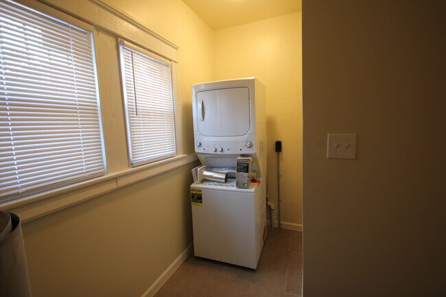 Foto del edificio - 3226 N 13th St