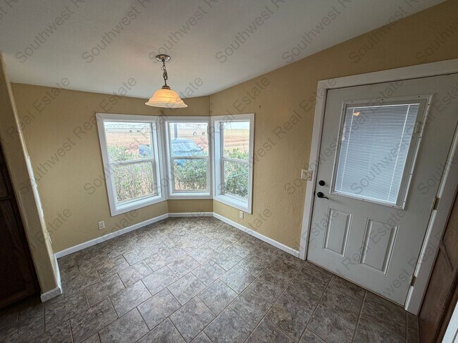 Foto del edificio - Country home with 3 bedroom 2 bathrooms