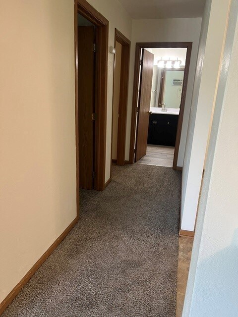 Foto del edificio - 8325 Delta Dr