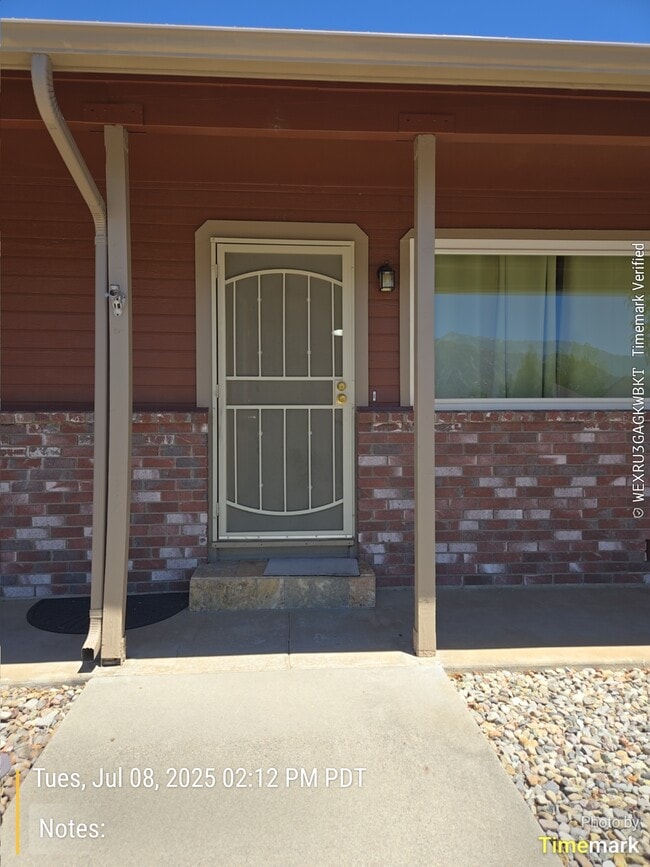 Building Photo - 697 Bluerock Rd