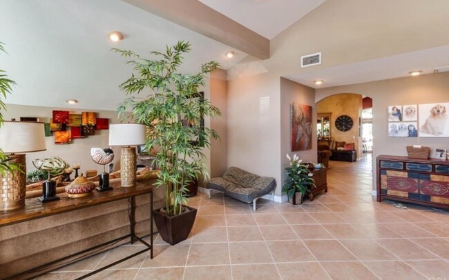 Foto del edificio - 5331 Tattershall Ave