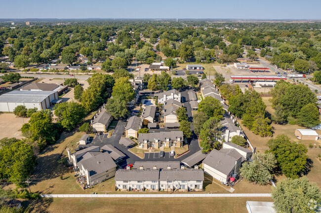 Aerial Photo - Forest Creek Condominiums