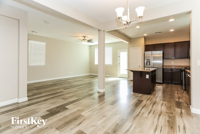 Foto del edificio - 7736 Ashby Gate St