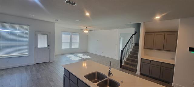 Foto del edificio - 1508 Livermore Ln