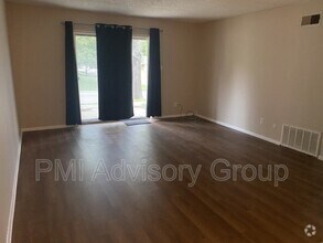 Building Photo - 3101 SW Macvicar Ave