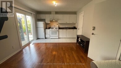 Building Photo - 32 Fireside Dr