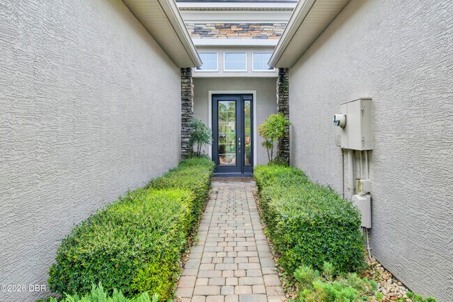 Foto del edificio - 802 Aldenham Ln