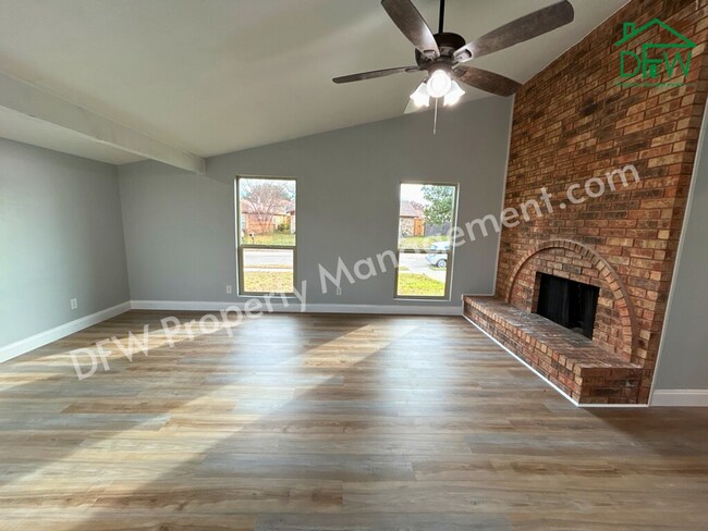 Foto del edificio - Charming 3-Bedroom Family Home for Lease -...