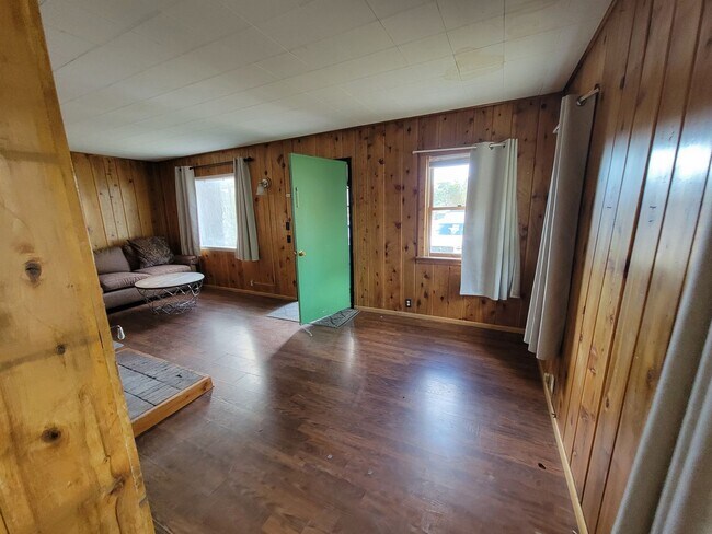 Foto del edificio - 1701 Old Mammoth Rd