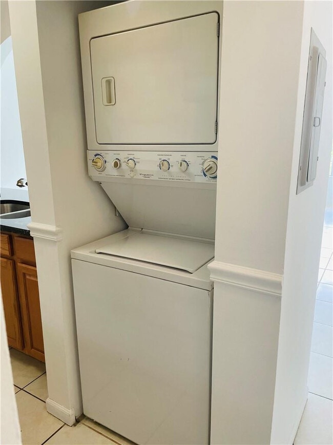 Foto del edificio - 3247 NW 103rd Terrace