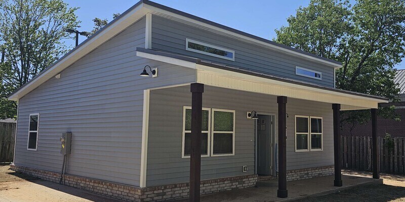 Primary Photo - DTR - 210 N 7th Street